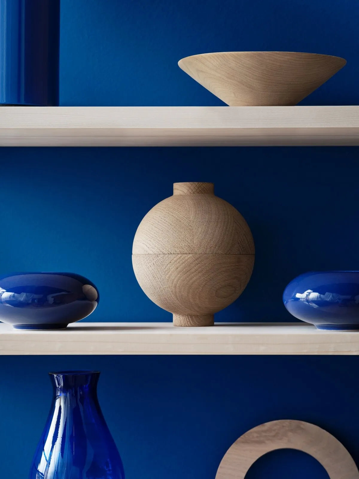 String 1949-2024 - W60 x D20 x H60, Blue/White oiled pine - image 3