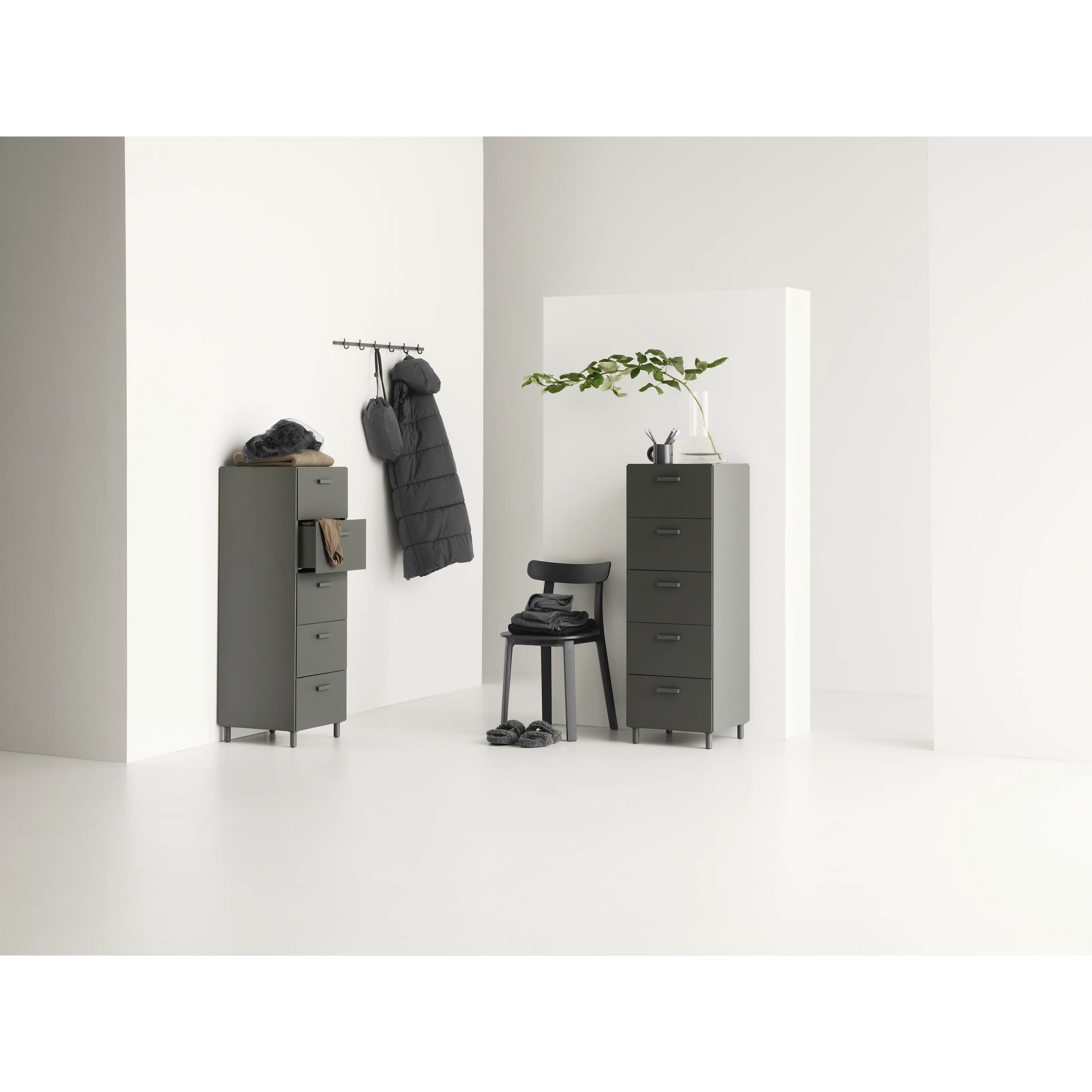 Relief Chest of drawers, tall Grey - image 2