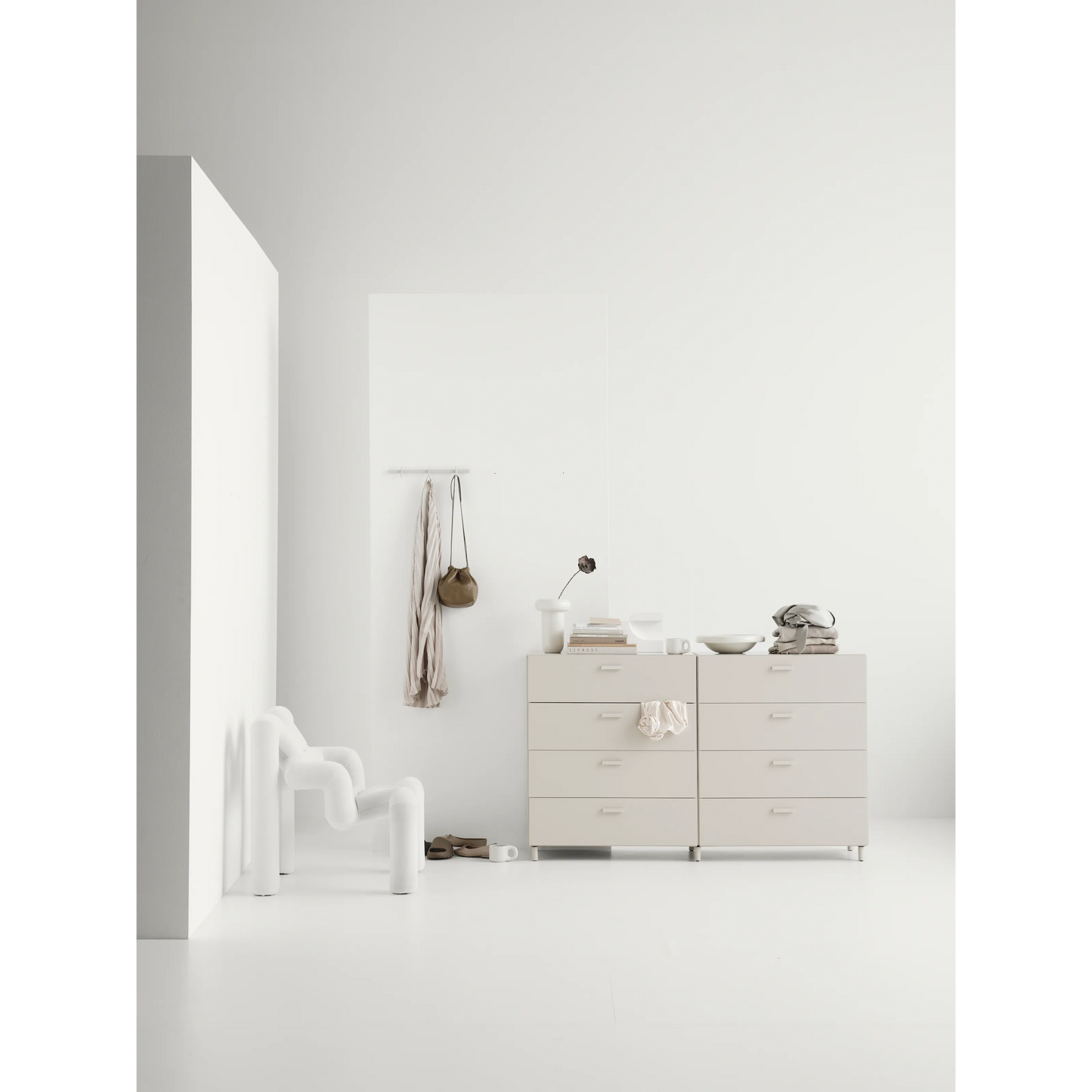 Relief Chest of drawers, wide Beige - image 2