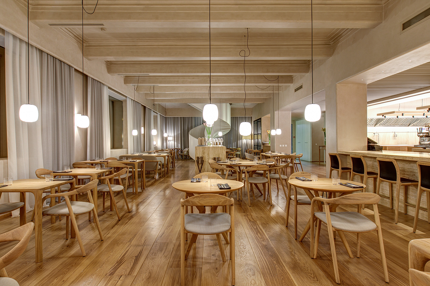 Jean table - image 10