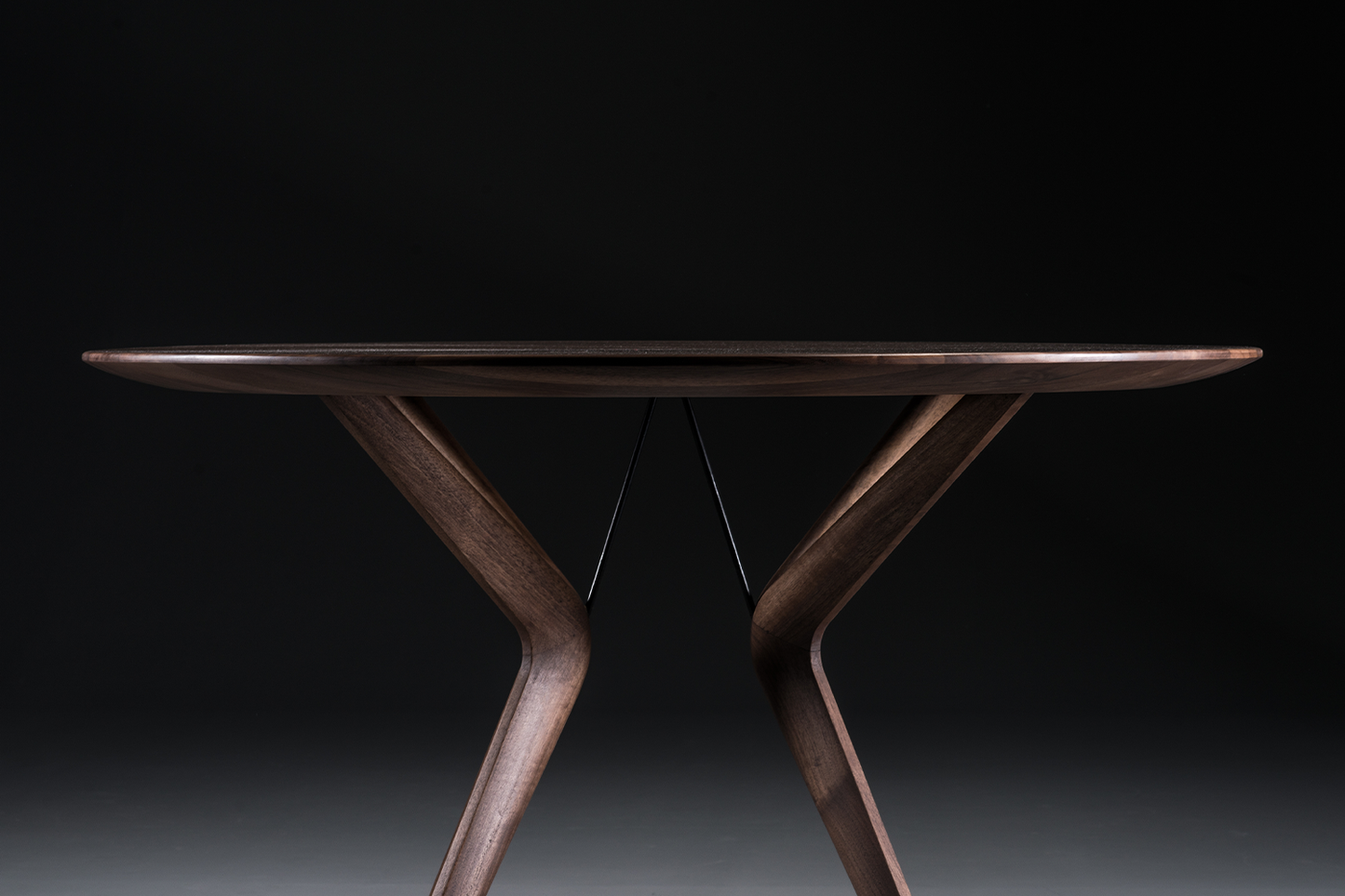 Lakri table - image 9