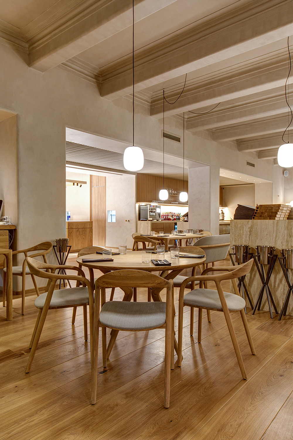 Lakri table - image 12