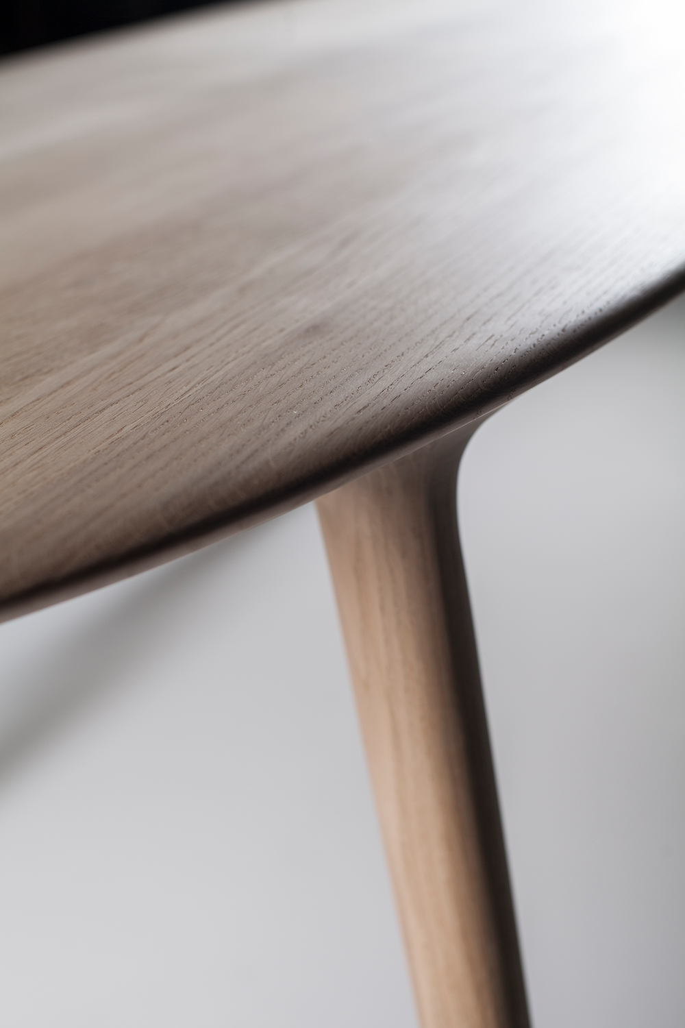 Luc oval table - image 9