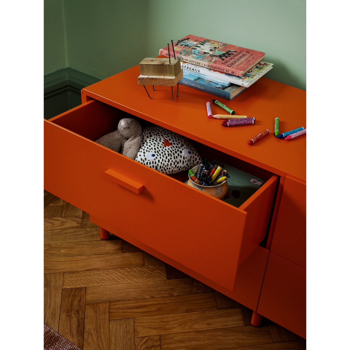 Relief Chest of drawers, low Orange - image 2