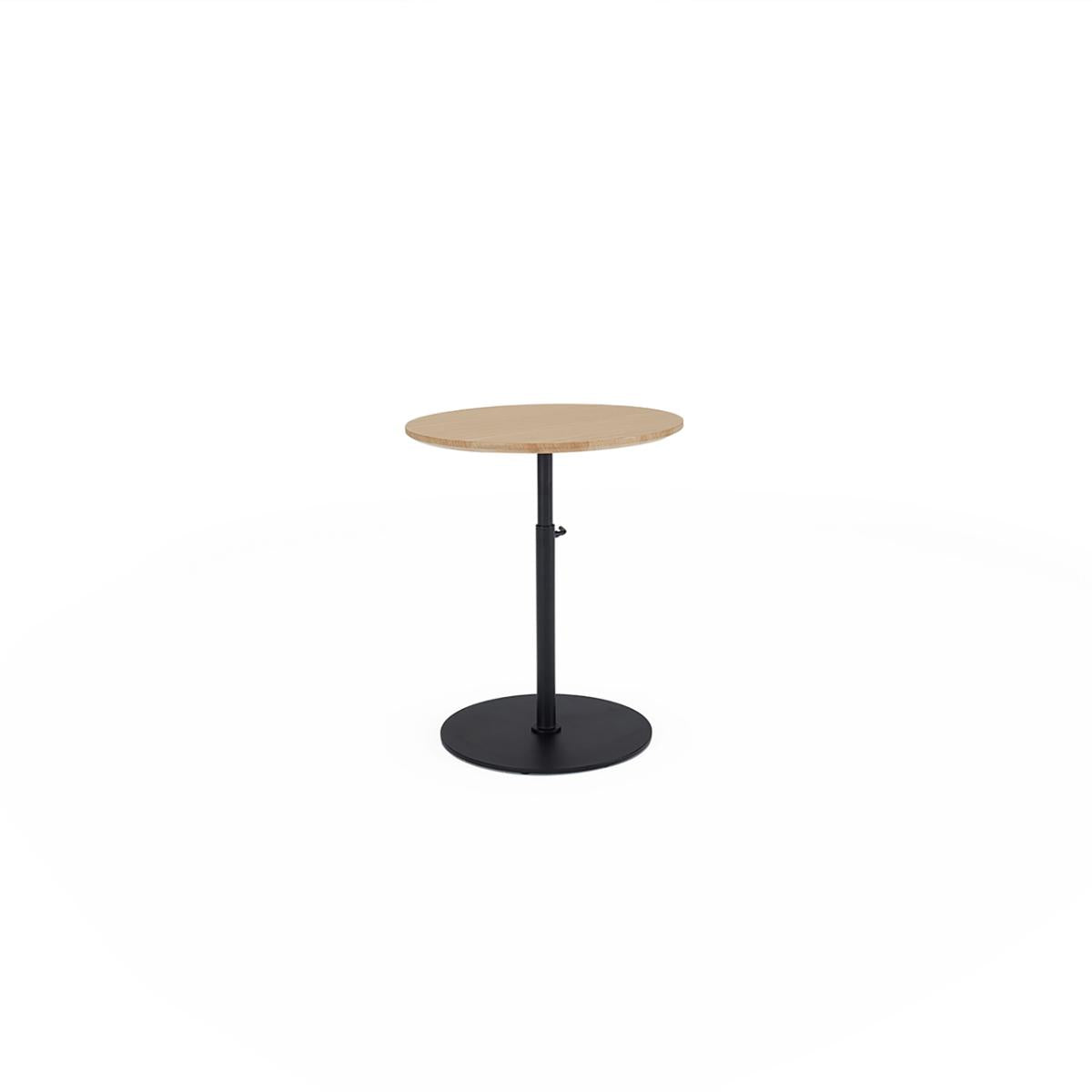 Kiffa Table Ø45 Oak Veneer - angle 2