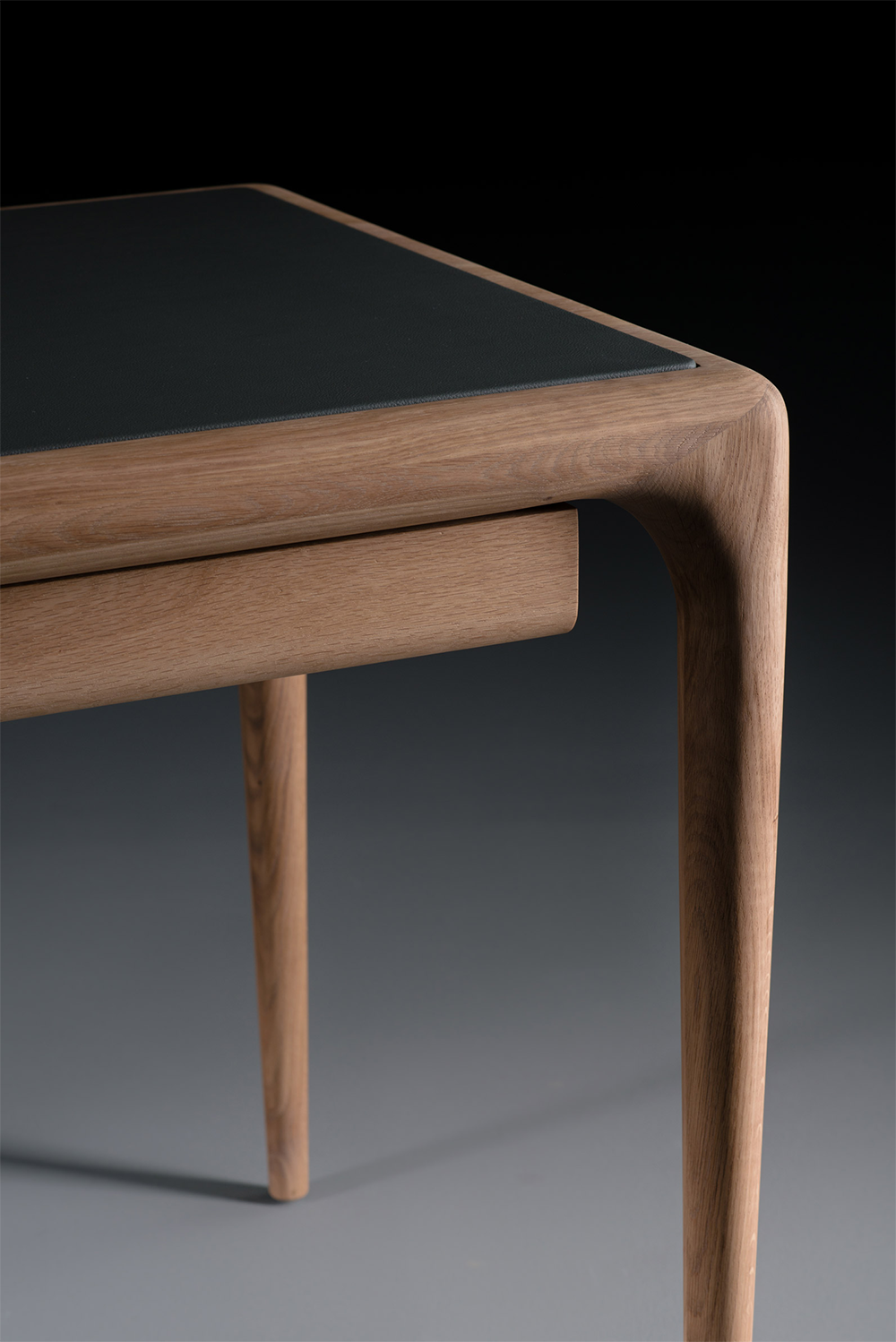 Latus leather desk - image 6