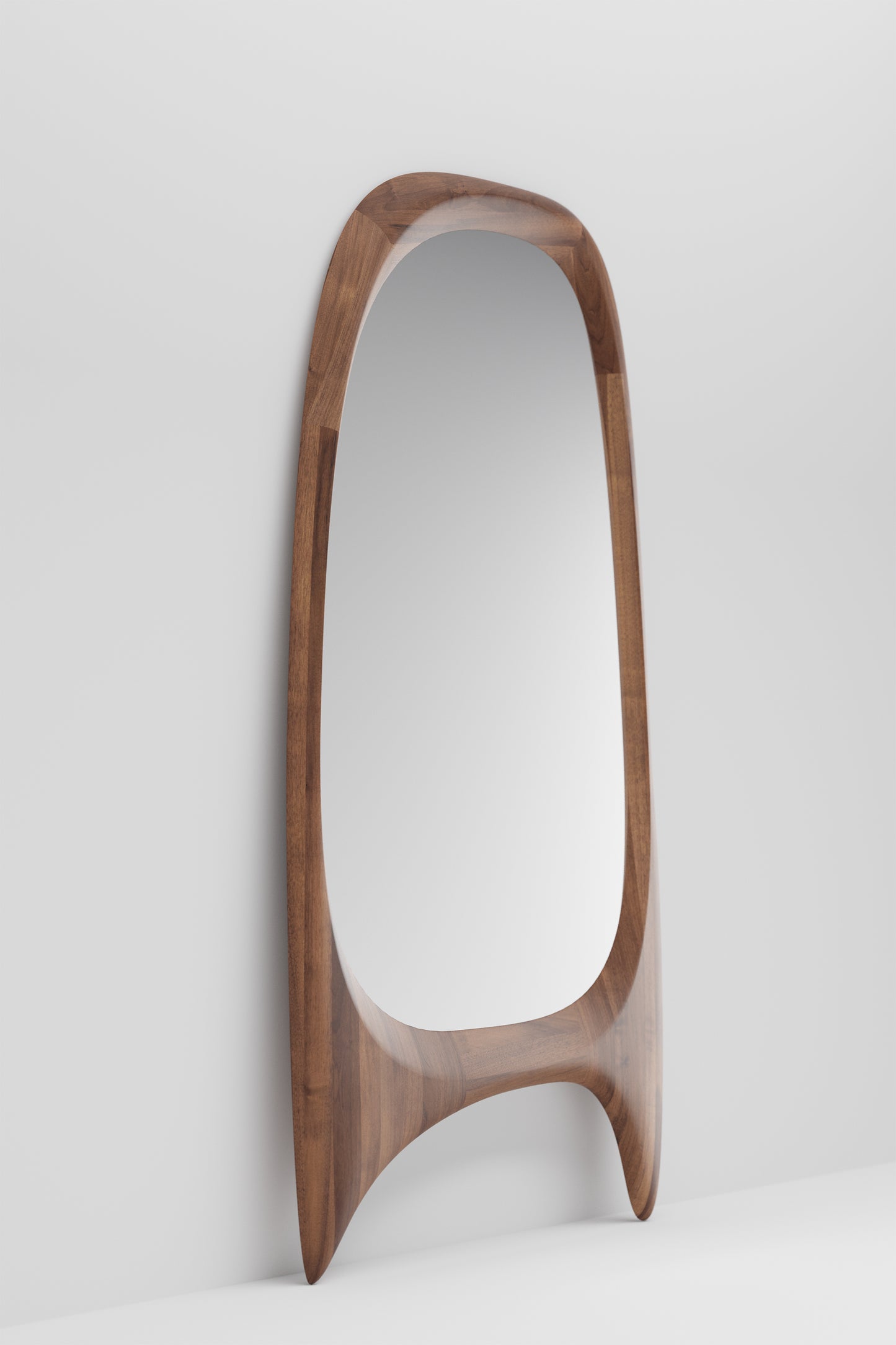 Monument organic mirror with legs - image 3