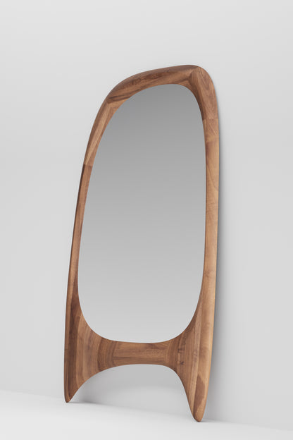 Monument organic mirror with legs - image 2