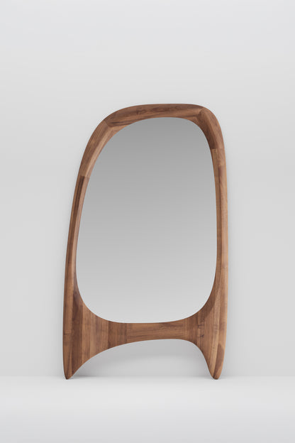 Monument organic mirror with legs - image 4