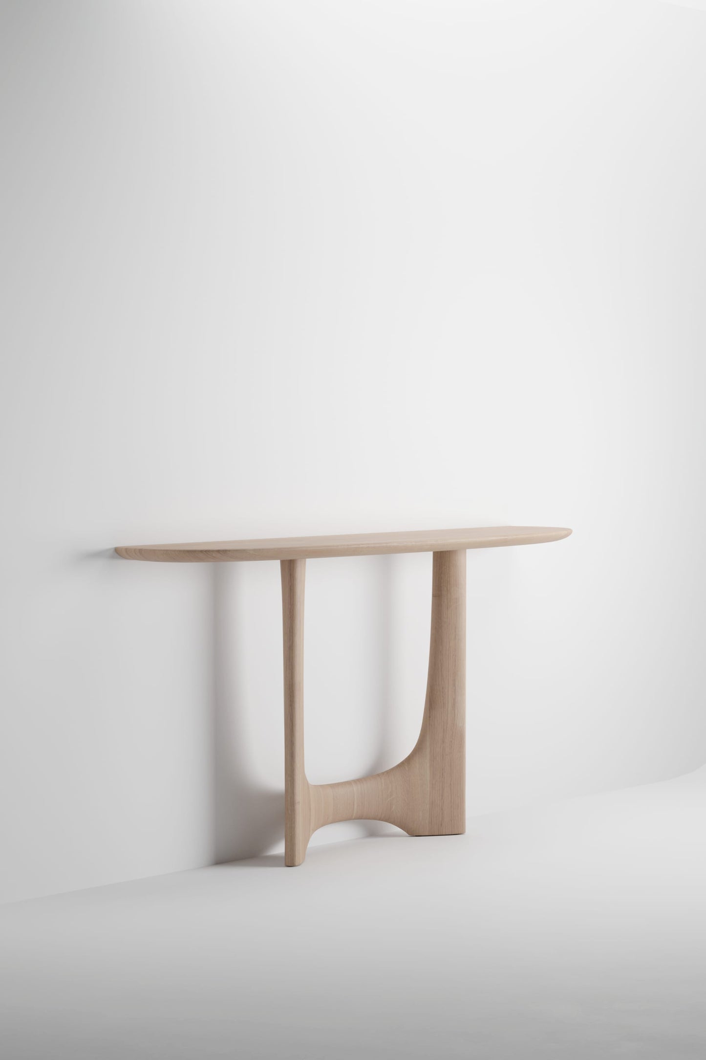 Oskar console table - image 2