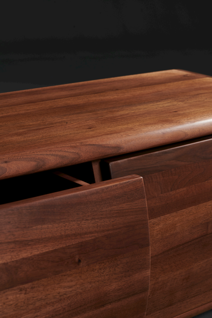 Wu sideboard - image 8